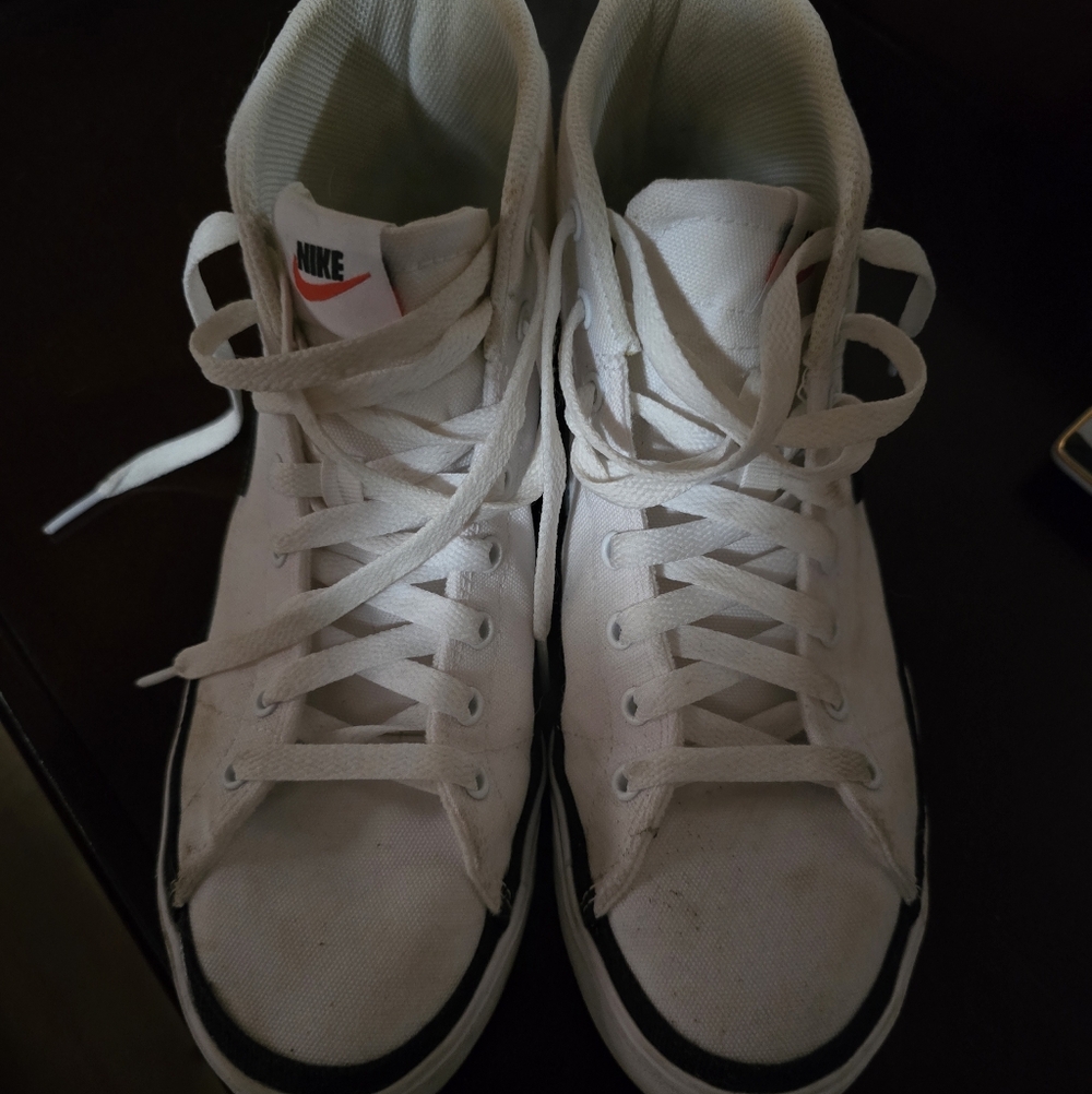 Nike White High-Top Sneakers - Picture 2 of 3